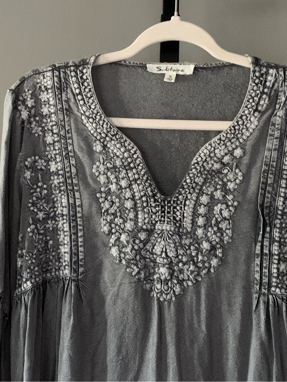 SOLITAIRE GRAY EMBROIDERED BOHO PEASANT TOP WOMENS BALLOON SLEEVES SZ SMALL VNTG - Picture 3 of 7